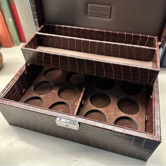 Bobbi Brown | brown croc embossed vegan leather valet case - Picture 2 of 10